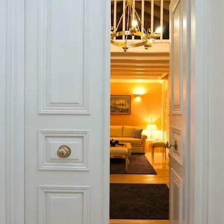 Acropolis Luxury House * アテネ