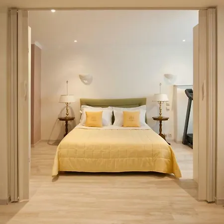 Acropolis Luxury House