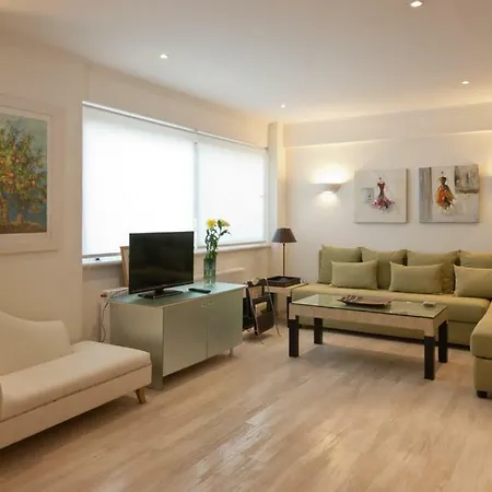 Acropolis Luxury House アテネ